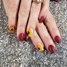 This design looks on the nails quite clearly and effectively, thus it is extremely. How Short Can Acrylic Nails Be 41 Styles In Trend Naildesigncode