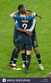 Explore and share the best paul pogba gifs and most popular animated gifs here on giphy. St Petersburg Russland 11 Juli 2018 Paul Pogba Links Fra Benjamin Pavard Mi Fra Und Preselver