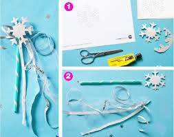Diy Eiskonigin Zauberstab Basteln Familicious Zauberstabe Basteln Eisonigin Feier Eiskonigin Geburtstag