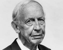 Knochen, Scherben und Skulpturen