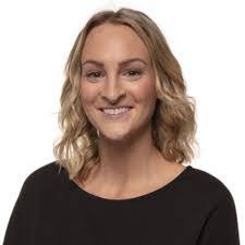 Kelsey Hamel's Instagram, Twitter & Facebook