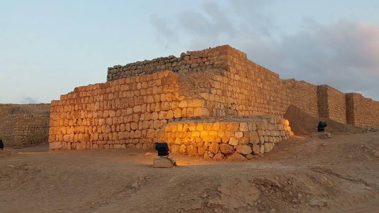 Ancient archaeological ruins