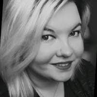 Nancy Nuss's Instagram, Twitter & Facebook