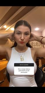 NSFW taşıyor : rKGBTR