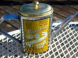 Vintage Olive Oil Can Tuscan Italian Kitchen Etsy Vintage Oil Cans Tuscan Italian Kitchen
