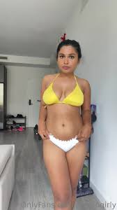 Fresh and Clean Princess Zara - Experience Her Wild Side