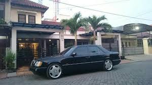 W124 E220 With Amg Aero Ii 18 Mercedes Benz Benz Mercedes