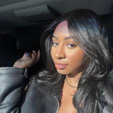 NYC subway food stands replaced by news stands