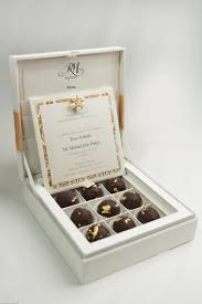 30 Box Wedding Invitations Box Wedding Invitations Chocolate Box Invite Archiv Box Wedding Invitations Luxury Wedding Invitations Modern Wedding Invitations