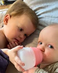 look At this cutie 🥰🥰 just want to kiss On her all day long. soon she  will be big sister and sooo much mischief she will teach the little one 🤣