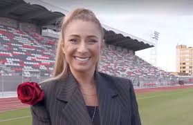 Cât de bogaţi sunt anamaria prodan şi reghecampf! Anamaria Prodan Net Worth Anamaria Goltes Net Worth Bio Height Family Age Model Fifa Agent And Television Designer Who Is Known For Her Work With Euforia Tv And Romantica Television Aitojaasioita