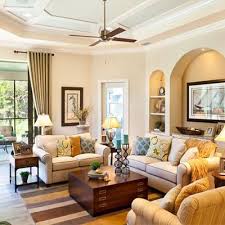 Işığı yansıttığı için parlaklığı olan boyalar da işe yarayacaktır. Aydinlik Gosteren Duvar Boyasi Renkleri Evde Mimar