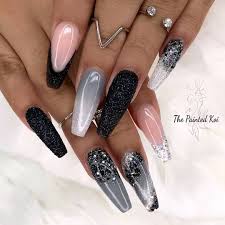 Black and silver nails 2 hd wallpaper hdblackwallpaper com. Silver Black Nails Raider Nails Glitter Nails Coffin Nails Silver Nail Designs Cute Acrylic Nails Raiders Nails