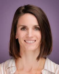 Leslie Rhyne's Instagram, Twitter & Facebook