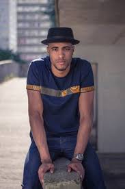 Femmes et hommes n'entretiennent pas le même type d'amitié. 75 Idees De Modeles Hommes Tenue Homme Tenue Africaine Pour Homme Vetement Africain Homme