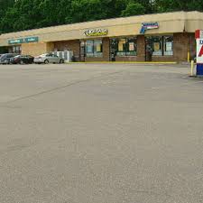 Police Man Found Shot Dead In Parking Lot Outside Gun Store Wkrc Shop thousands of new and used firearms, magazines, ammo, optics & more while we ensure you have the perfect online gun buying experience! police man found shot dead in parking