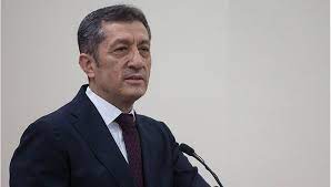 Milli eğitim bakanı ziya selçuk, sosyal medya hesabından telafi eğitimine ilişkin son dakika açıklamalarda bulundu. Son Dakika Haberi Milli Egitim Bakani Ziya Selcuk Tan Doga Koleji Aciklamasi Ntv