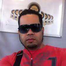 Listen to playlists featuring la fuerta tipica- raul roman ft kiko el  presidente .- la malla prendia live by pedroluis(variados en vivo) online  for free