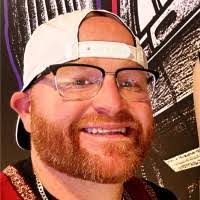 Laura Symsick's Instagram, Twitter & Facebook