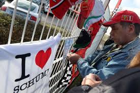 Ich fahre am (an dem) 1. Michael Schumacher Angebliche Videos Von Helmkamera Von Unfall Bei Youtube Mehr Sport