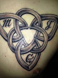 Celtic tattoo designs feature a number of complicated twists and turns fraught with knots and complicated curves. Celtic Knot Tattoo Ideas Designs Tattoo Ideas
