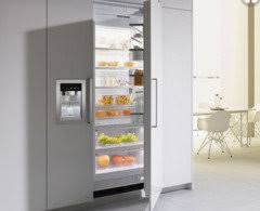 The low temperature may cause 'freezer burns' on lips. Fully Integrated Fridge With Water And Ice Dispenser Houzz Uk