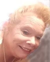 Laurie Briggs's Instagram, Twitter & Facebook