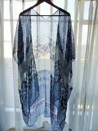 超簡単 ダイソーの大判スカーフを羽織りもの カーディガン にリメイク 透け感がイイ リメイク 服 作り方 diy 洋服 服の型紙