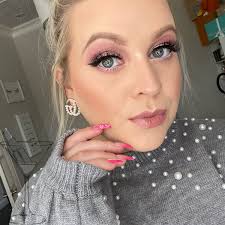 Luxe Lashes in "Tipsy"