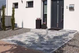 Kopflasterstein Eingangsbereich Pflastersteine Hauseingang Trendsteine Exklusive Meliert Felis Anbau Grau Der Window Design Front Door Outdoor Decor