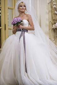 The 39 Most Iconic Movie Wedding Dresses Ever Bride Wars Dress Bride Wars Wedding Dress Used Wedding Dresses