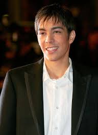 Grégory lemarchal — a corps perdu. Gregory Lemarchal La Biographie De Gregory Lemarchal Avec Voici Fr