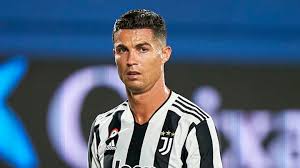 In 2012, he was the main inspiration for the team as he scored three goals to lead the team to the semifinal of the european championships but portugal was. Cristiano Ronaldo Twitter Reacts To Man Utd Transfer