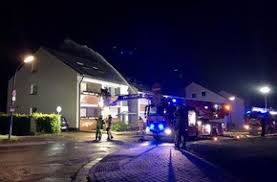 Als eine von 13 kommunen bekommt der kreis recklinghausen vom land. 269 News Von Feuerwehr Recklinghausen Pressemeldungen 2021 Presseportal