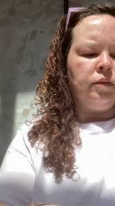 Robyn Drew's Instagram, Twitter & Facebook