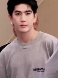 Nong Sea và Mỏ Jimmy: Nét Đẹp Trai, Cute Đến Từng Chi Tiết