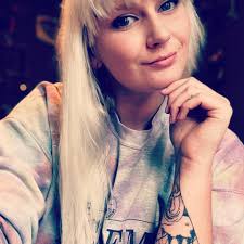 Where can I find farm work to gain experience for a career as a  veterinarian?