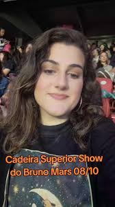 Pra quem for nos outros Shows do #BrunoMars no #morumbi , tragam casaco e  sombrinha, pois na fila é super calor e a noite frio. Tragam comidinhas  permitidas, pois tudo é caro ! E aproveitem o showww ♡ ...