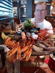 Fruits Der Mer Met Kreeft Een Aanrader Picture Of Apero Fish Palace Ostend Tripadvisor