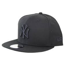 Its various senses depend on the context. New Era New York Yankees 9fifty Cap Black Black