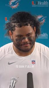 NFL Hall of Famer Jason Taylor Visits the Wildcats Great having Hall of  Famer @jasontaylor99 in the house Sunday night talking Wildcat football and  what the sport has taught him throughout his