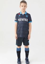 Wir als seitenbetreiber haben uns der daten mission angenommen. Ts Club Europe Trabzonspor Offizieller Online Fanshop