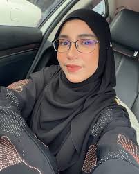 Farah Shahirah 🕊🤍 (@farahshahirahahmadzaki) · Instagram 照片和视频