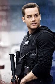 Jesse Lee Soffer As Detective Jay Halstead Chicago Pd Chicago Pd Halstead Jay Halstead Nbc Chicago Pd