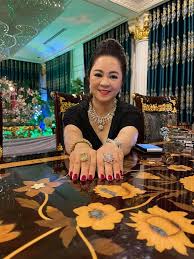 Hằng phương đã chứng tỏ cho cô và ms thiện minh thấy năng lực của mình. Ä'áº¡i Gia Nguyá»…n PhÆ°Æ¡ng Háº±ng Thich Äƒn Máº·c Gá»£i Cáº£m Va Hiá»‡n Ä'áº¡i