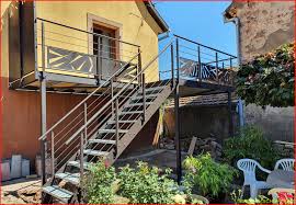 Droit, tournants, hélicoïdal ainsi que les prix moyens, avantages et inconvénients des différents matériaux utilisé pour un quel matériau choisir ? Escalier Exterieur Metallerie Schuhpaint