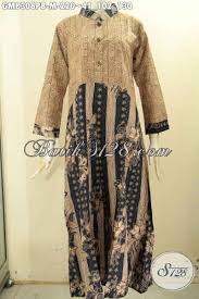 Model baju batik anak perempuan kreasi baru berikut ini bisa menjadi inspirasi bagi anda yang tengah mencarikan anak baju batik terbaik dan trend saat ini. Model Gamis Batik Kombinasi Masa Kini Radea