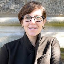 Jennifer Munger's Instagram, Twitter & Facebook