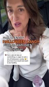 Reply to @.lili.baker let’s talk about Halloween candy and the  restrict/binge cycle #learnontiktok #tiktokpartner #halloween2020 #dietitian