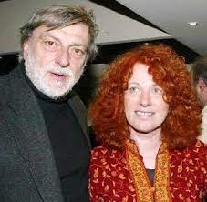 Gino strada e teresa sarti si conobbero a milano nel 1971 e da allora non si lasciarono più. L Affhanistan Dopo 20 Anni E Gino Strada E Morto Oggi Agoravox Italia